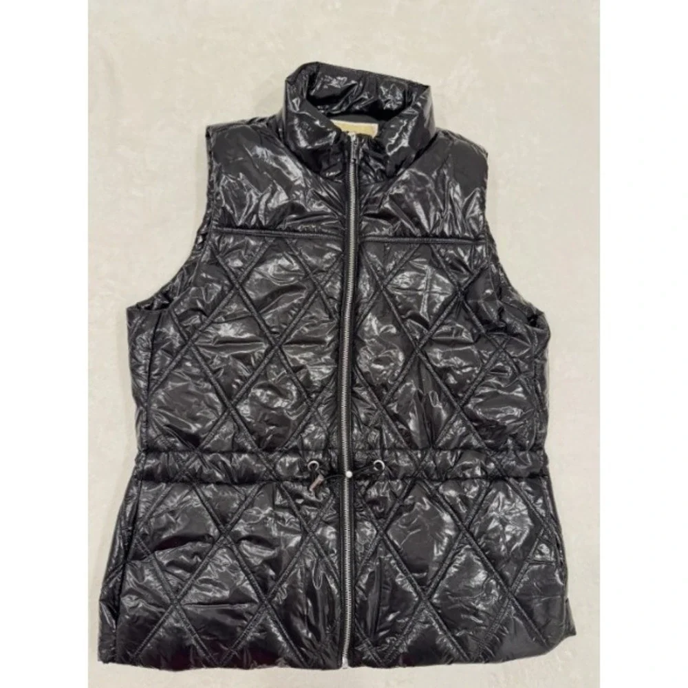 Michael Kors Women's Cire` Quilted Black Vest Full Zip Drawstring Waist Size L - Picture 3 of 7